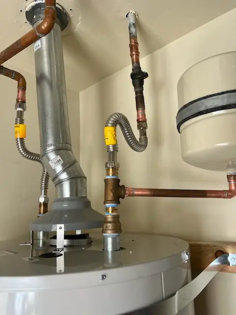 Water heater installation and plumbing repair in New Windsor